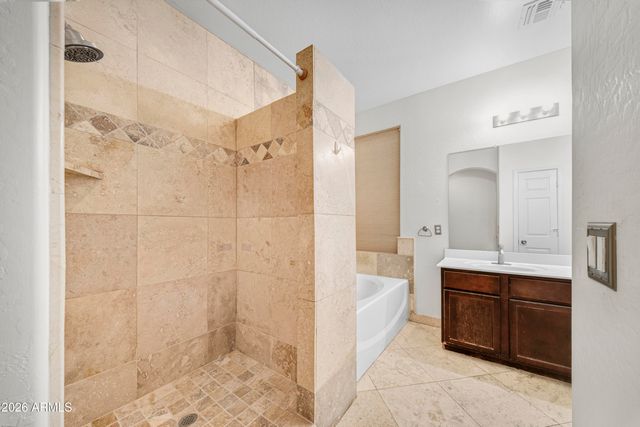 2218 W MAGDALENA Lane, Phoenix, AZ 85041