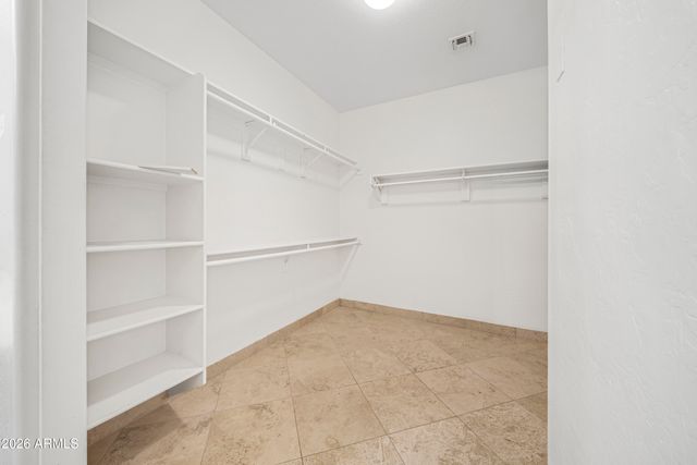 2218 W MAGDALENA Lane, Phoenix, AZ 85041