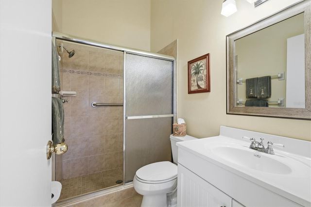 2906 OAK LANE, Bradenton, FL 34209