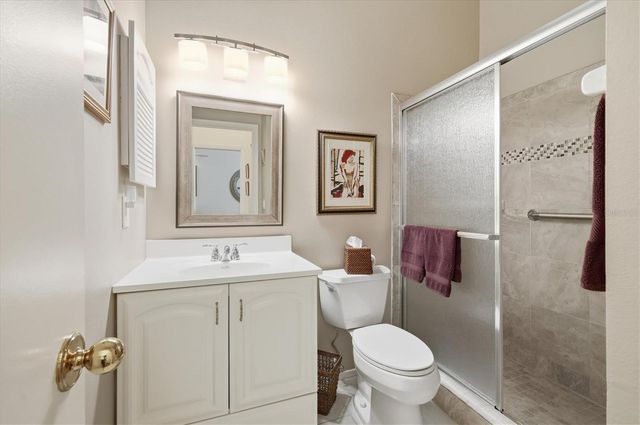 2906 OAK LANE, Bradenton, FL 34209