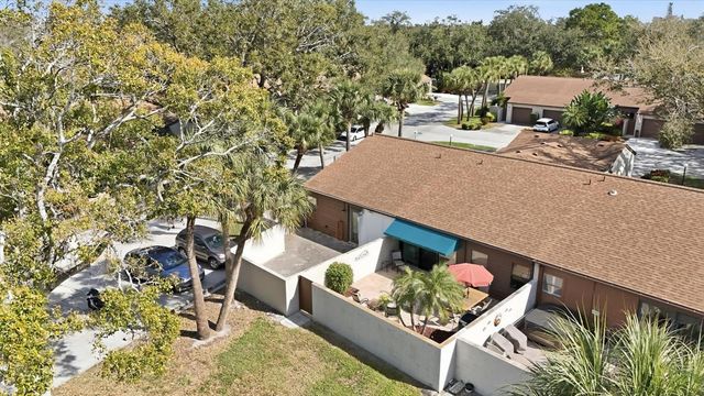 2906 OAK LANE, Bradenton, FL 34209