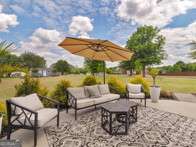 1105 Birchwood Drive, Griffin, GA 30224