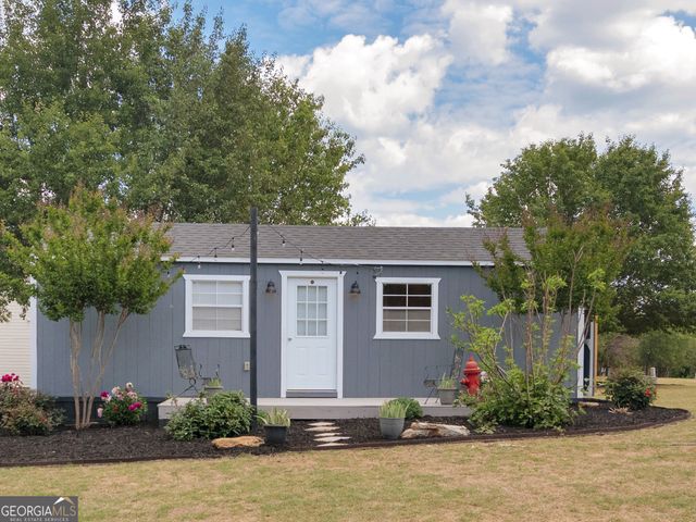 1105 Birchwood Drive, Griffin, GA 30224