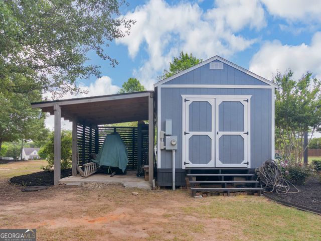 1105 Birchwood Drive, Griffin, GA 30224