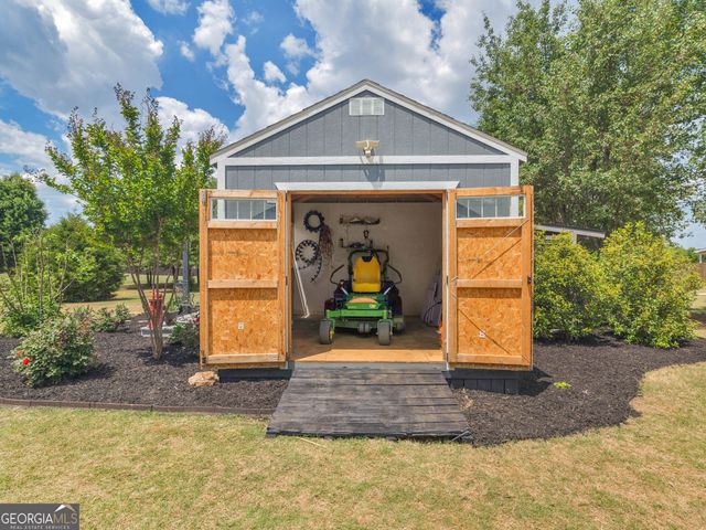 1105 Birchwood Drive, Griffin, GA 30224