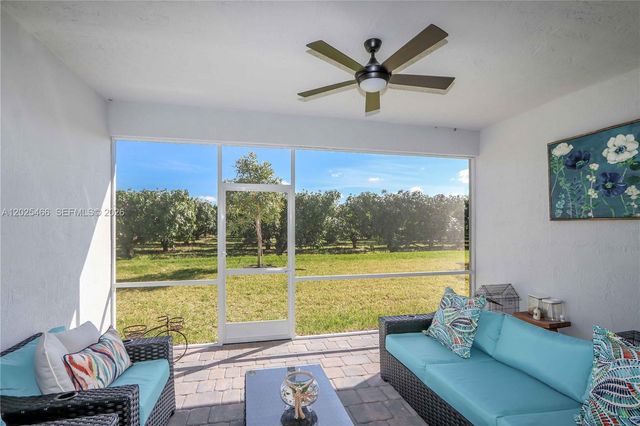 28805 SW 186th Ave, Homestead, FL 33030