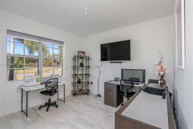 28805 SW 186th Ave, Homestead, FL 33030