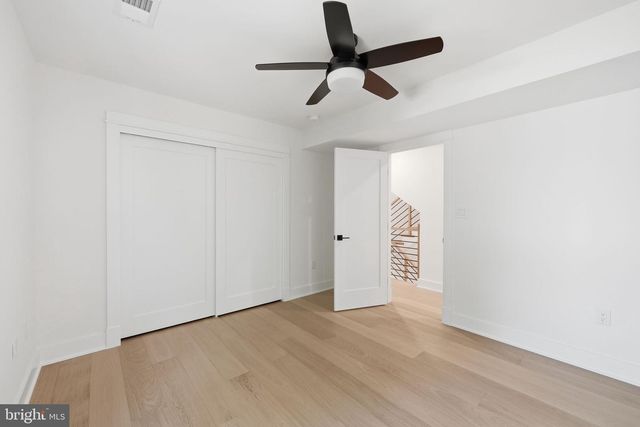844 N BURLINGTON ST, Arlington, VA 22203