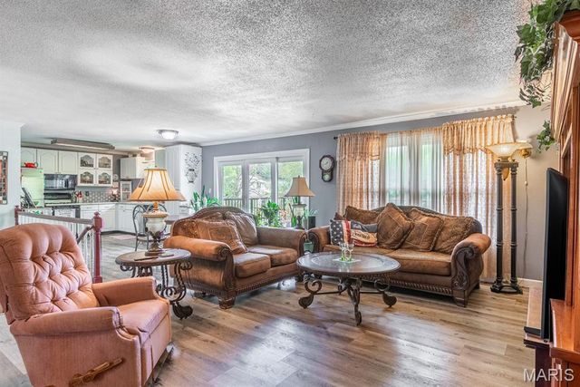 1415 Alexander Drive, Festus, MO 63028