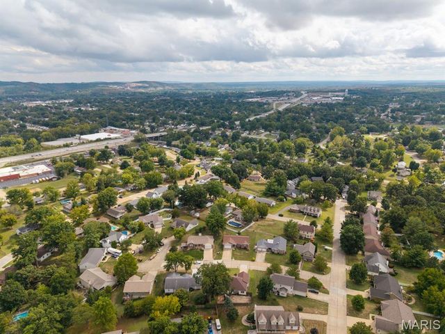 1415 Alexander Drive, Festus, MO 63028