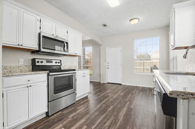 3404 Ivy Glen Drive, Mckinney, TX 75071