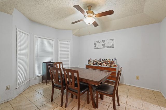 7218 Diamond Ridge Dr, Corpus Christi, TX 78413