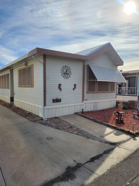 11261 S Clara Anita, Yuma, AZ 85367