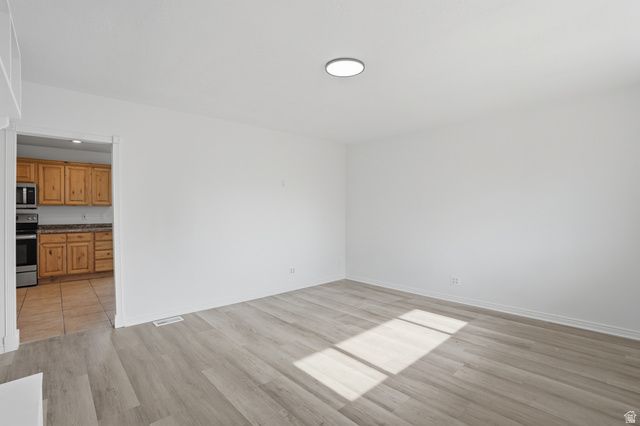 4674 S CITADEL ST, West Valley City, UT 84120