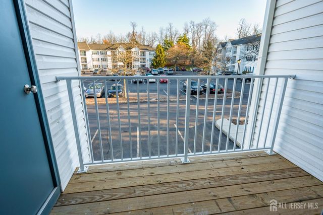 1223 Waterford Drive, Edison, NJ 08817