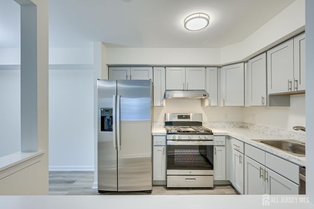 1223 Waterford Drive, Edison, NJ 08817