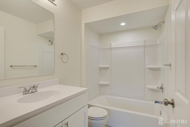 1223 Waterford Drive, Edison, NJ 08817