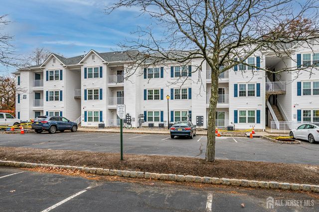 1223 Waterford Drive, Edison, NJ 08817