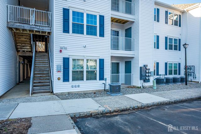 1223 Waterford Drive, Edison, NJ 08817