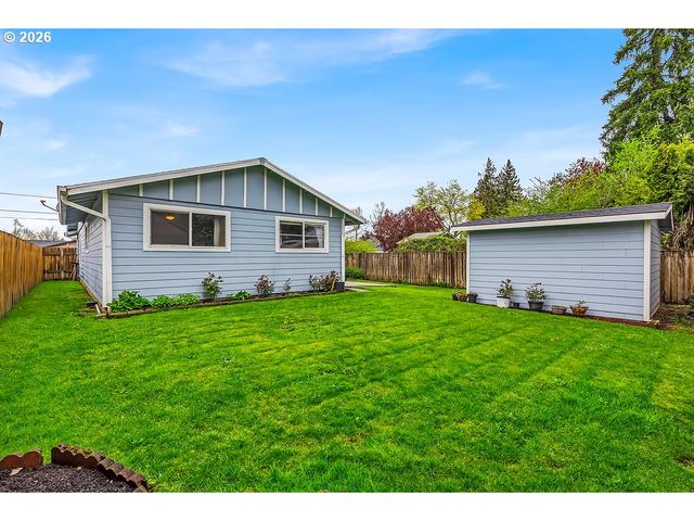 540 LEASURE St, Woodburn, OR 97071