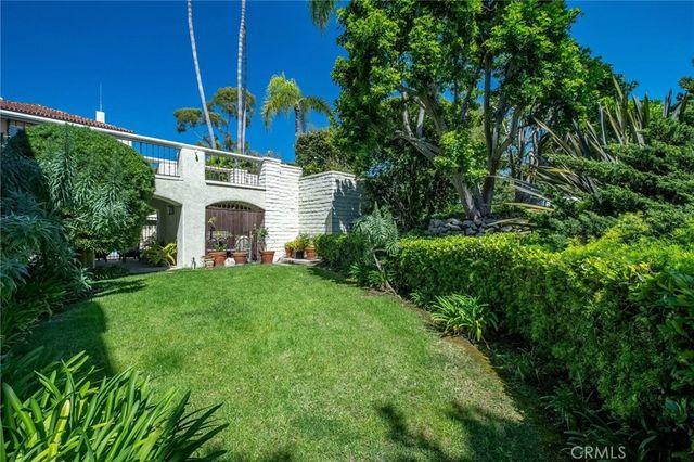 2337 Palos Verdes W, Palos Verdes Estates, CA 90274