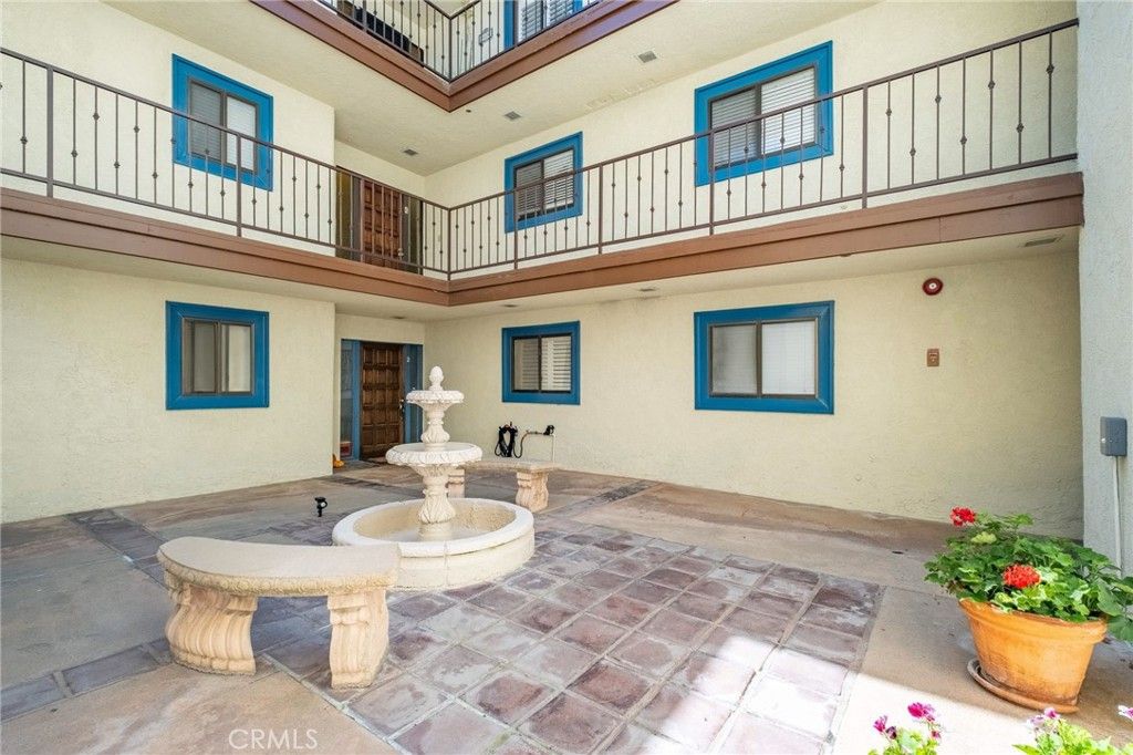 2337 Palos Verdes W, Palos Verdes Estates, CA 90274