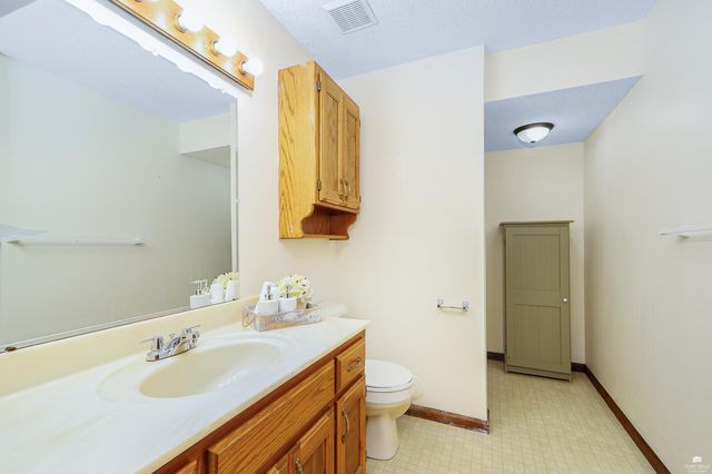 1112 Village Drive, Manhattan, KS 66503