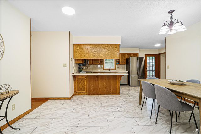 1112 Village Drive, Manhattan, KS 66503
