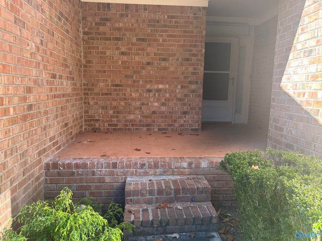 2012 Fairway Hills Drive 2012, Huntsville, AL 35802