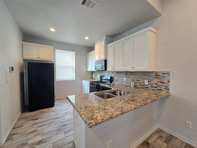 4410 Larkspur Street A, Houston, TX 77051