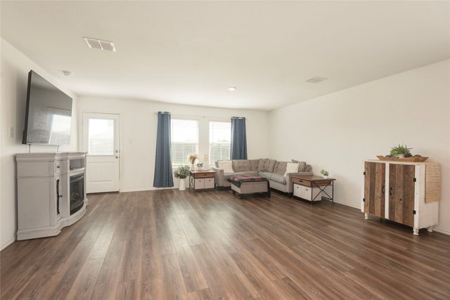 5400 Finbrooke Drive, Princeton, TX 75407