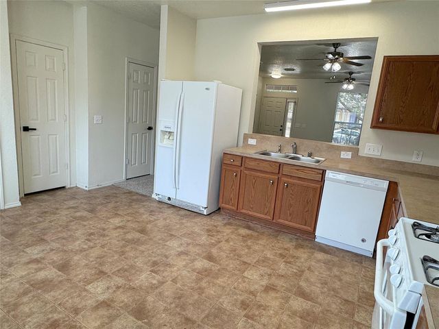 23822 Single Oak Street, Spring, TX 77373