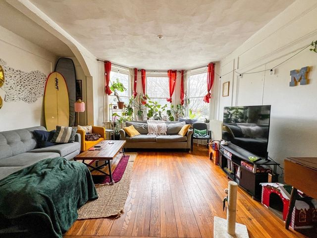 144 Coolidge Street 1, Brookline, MA 02446