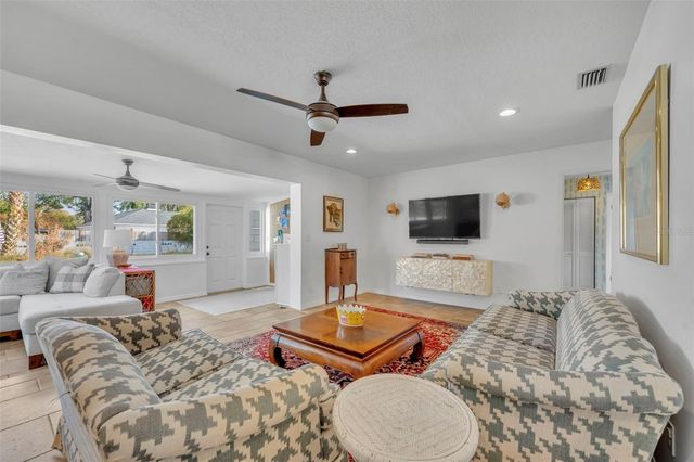 815 ARLINGTON BOULEVARD, Altamonte Springs, FL 32701