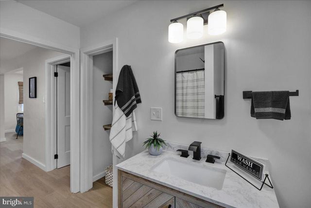 435 E CANAL ST, Lebanon, PA 17046