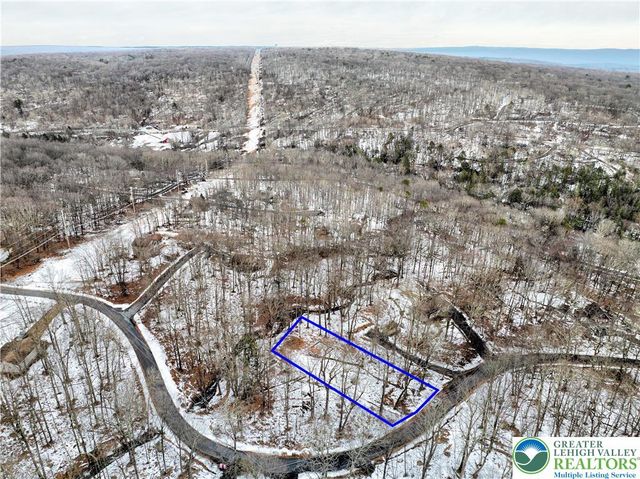 Sparrow Road, Lehman Twp, PA 18324