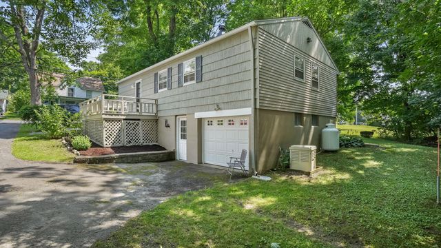37 Simmons, Millerton, NY 12546