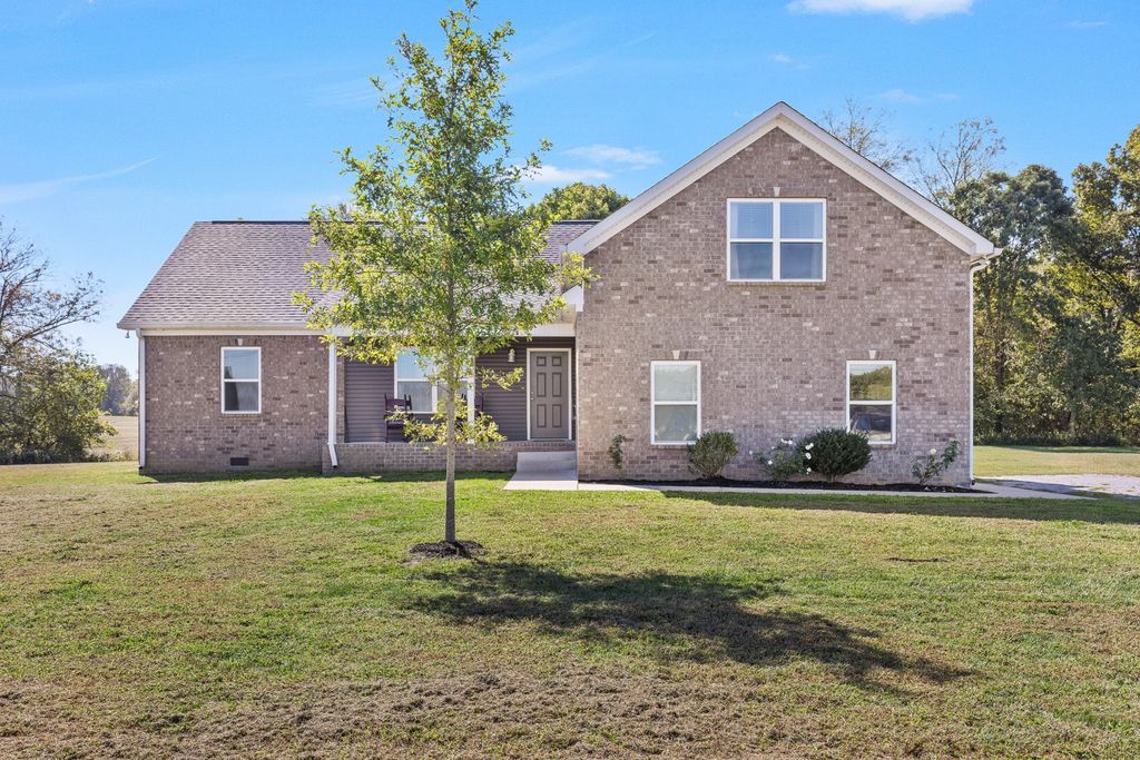 8927 Covington Rd, White House, TN 37188