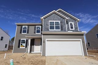 4221 Cedar Lane, Grand Blanc, MI 48439