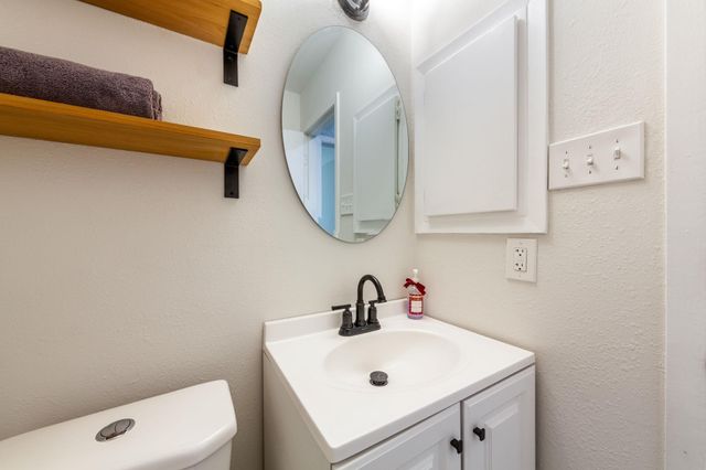 7107 Barnsdale WAY, Austin, TX 78745