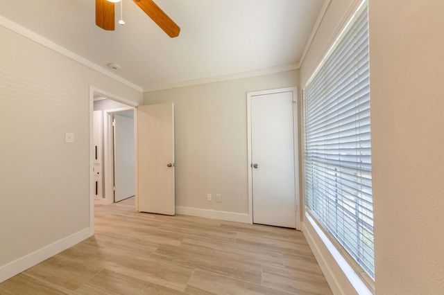 7107 Barnsdale WAY, Austin, TX 78745