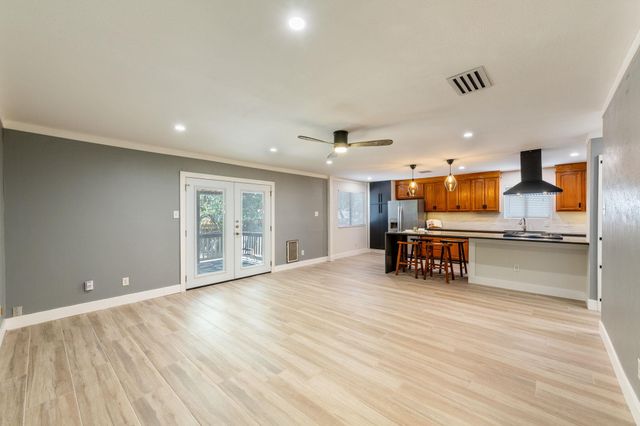 7107 Barnsdale WAY, Austin, TX 78745
