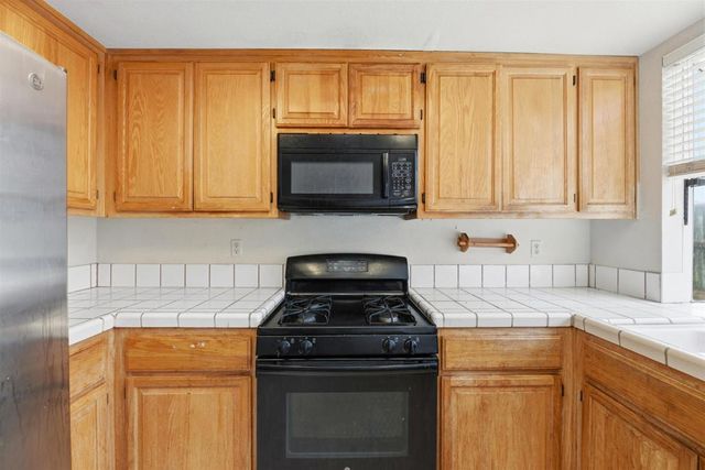 2338 HOMESTEAD Cir, Richmond, CA 94806