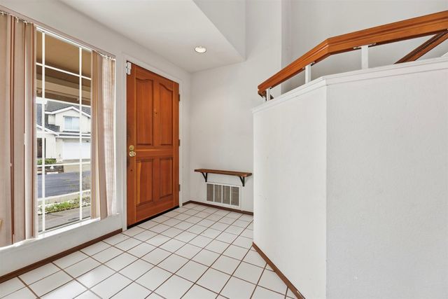 2338 HOMESTEAD Cir, Richmond, CA 94806