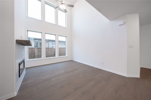 1413 Sun Garden Way, Justin, TX 76247