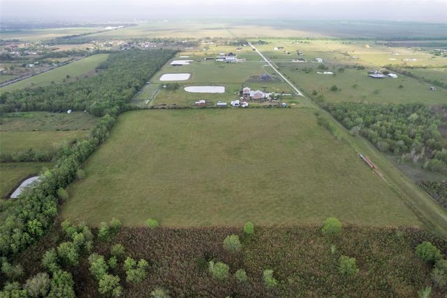 000 County Road 63, Rosharon, TX 77583