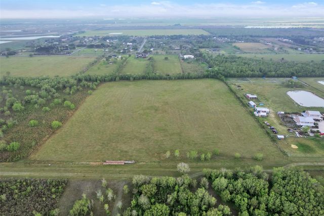 000 County Road 63, Rosharon, TX 77583