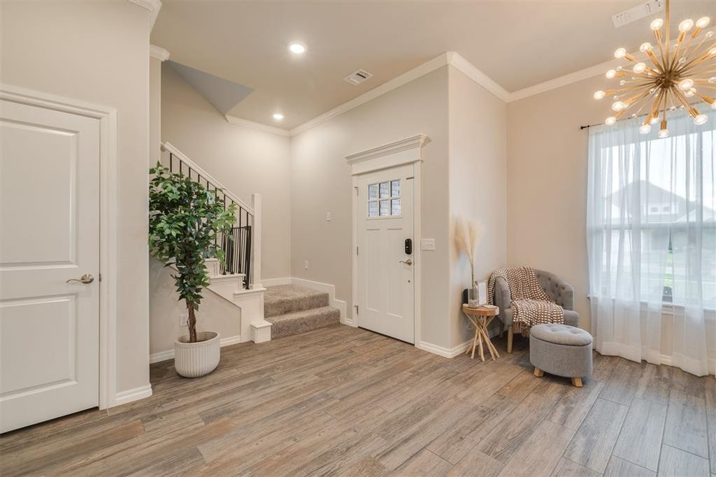 801 Bison Crossing Drive, Yukon, OK 73099