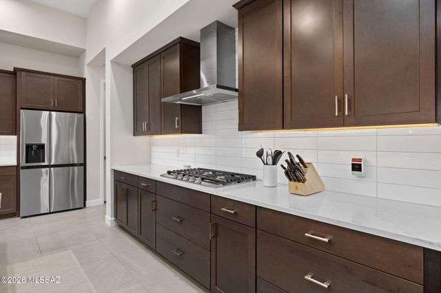 2852 E Camino A Los Vientos, Tucson, AZ 85718