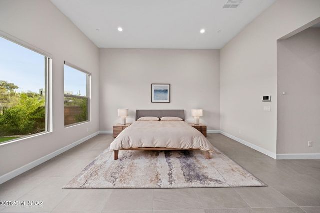 2852 E Camino A Los Vientos, Tucson, AZ 85718